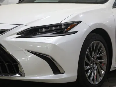 2025 لكزس إي إس 350 دي دي