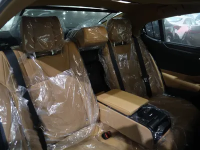 2025 لكزس إي إس 350 دي دي