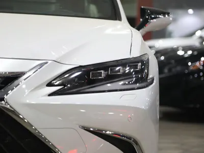 2025 لكزس إي إس 350 دي دي