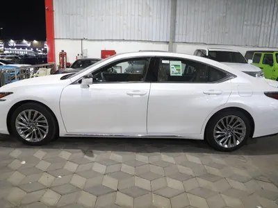 2025 لكزس إي إس 350 دي دي