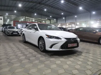 2025 لكزس إي إس 350 دي دي