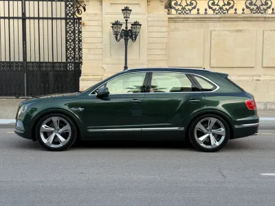 2019 بنتلي بنتايجا اس يو في