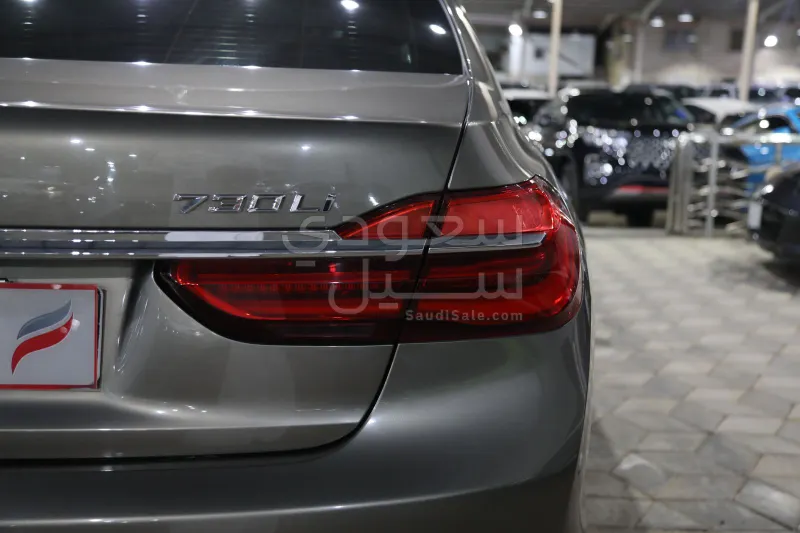 2019 بي ام دبليو الفئة السابعة 730 إل أي