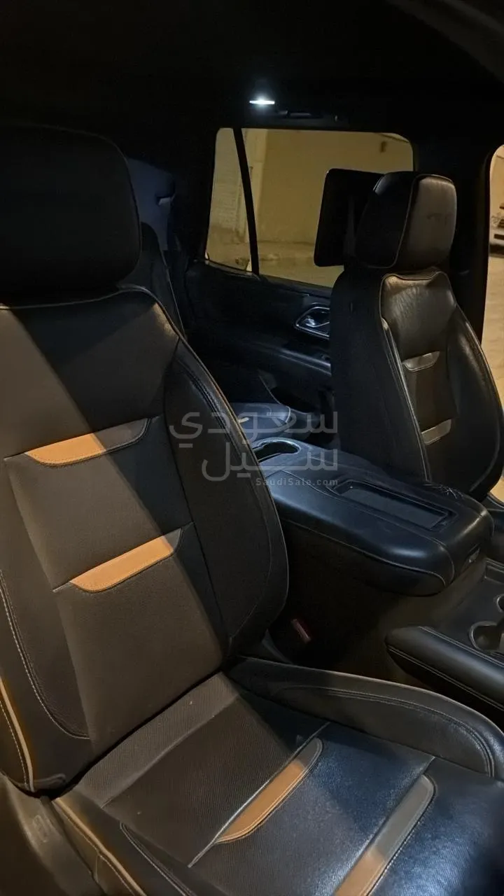 2021 جي ام سي يوكون اي تي 4