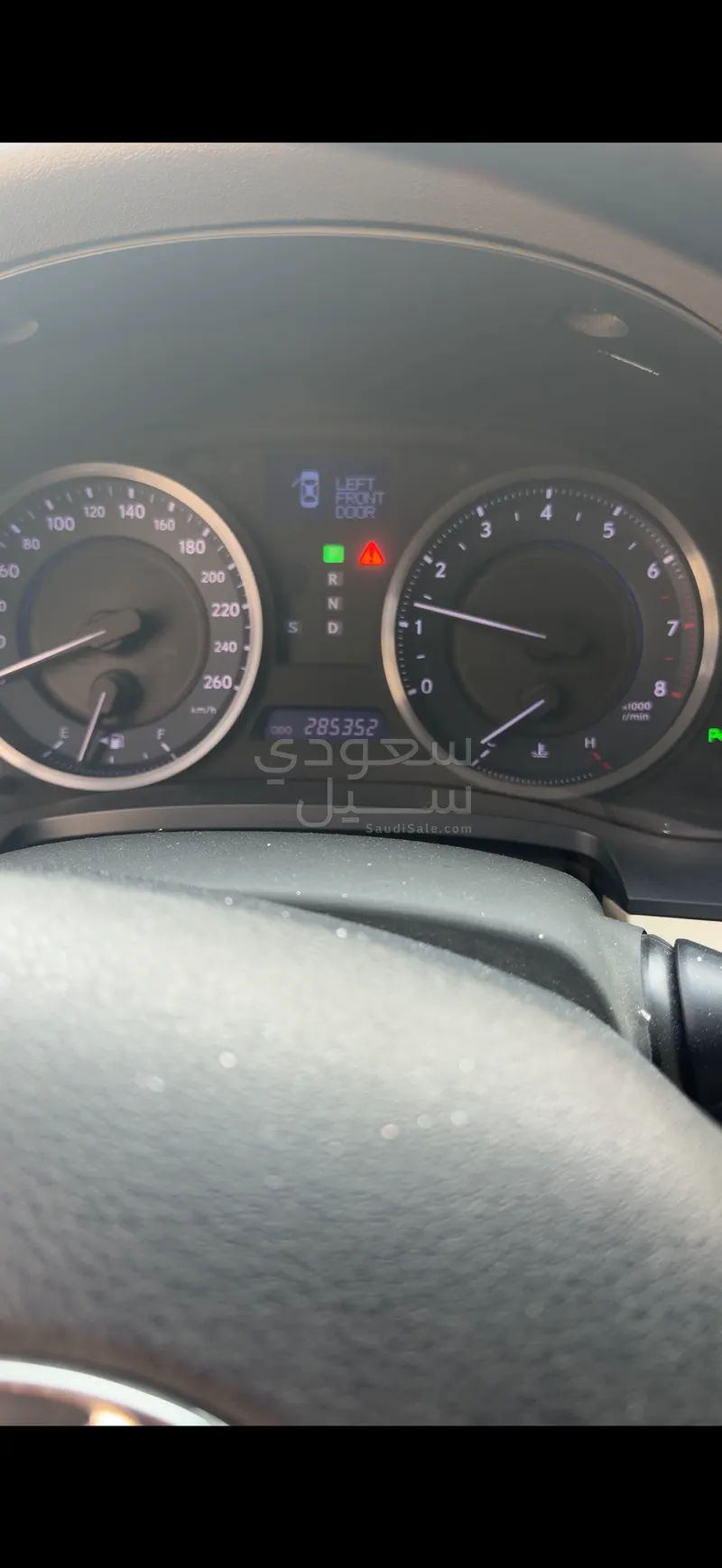 2011 لكزس آي إس 300