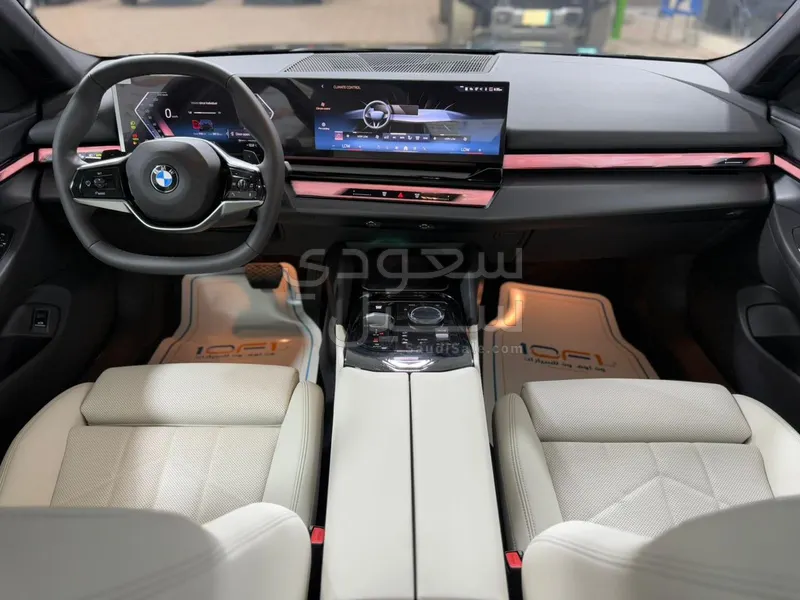 2026 بي ام دبليو الفئة الخامسة 520 أي