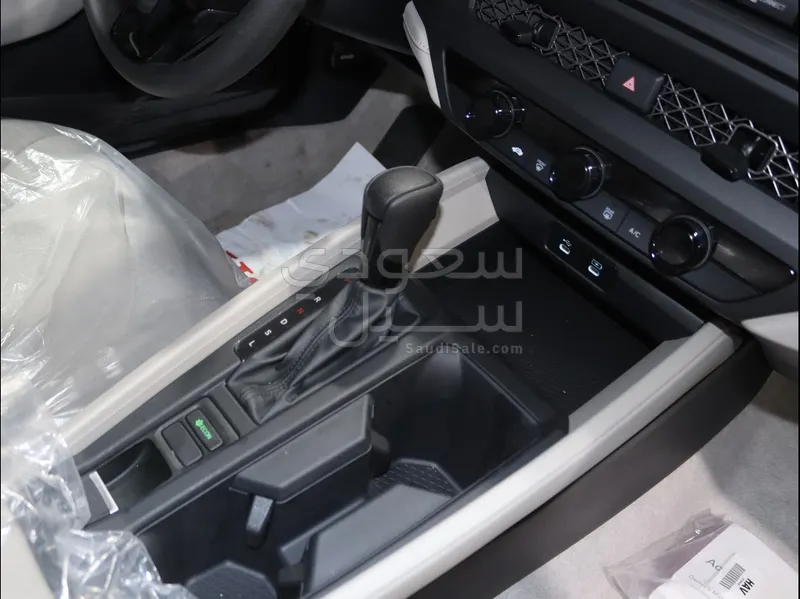 2025 هوندا اكورد ال اكس