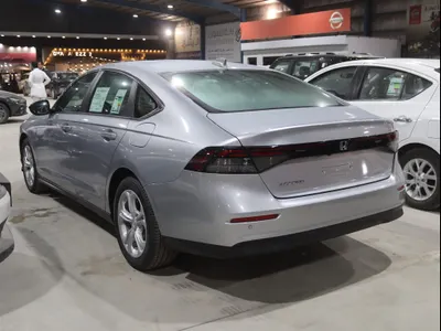 2025 هوندا اكورد ال اكس