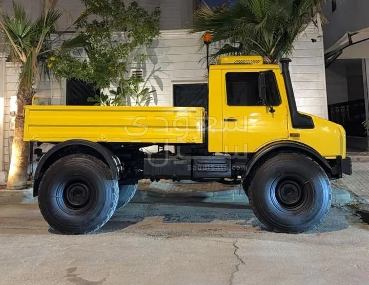 1981 مرسيدس - بنز يونيموغ