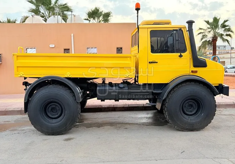 1981 مرسيدس - بنز يونيموغ