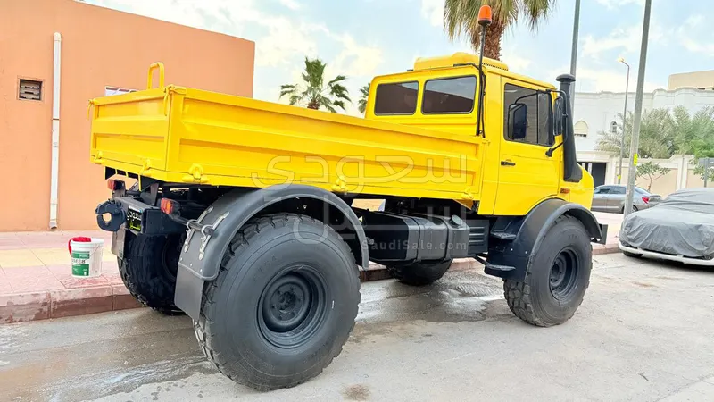 1981 مرسيدس - بنز يونيموغ