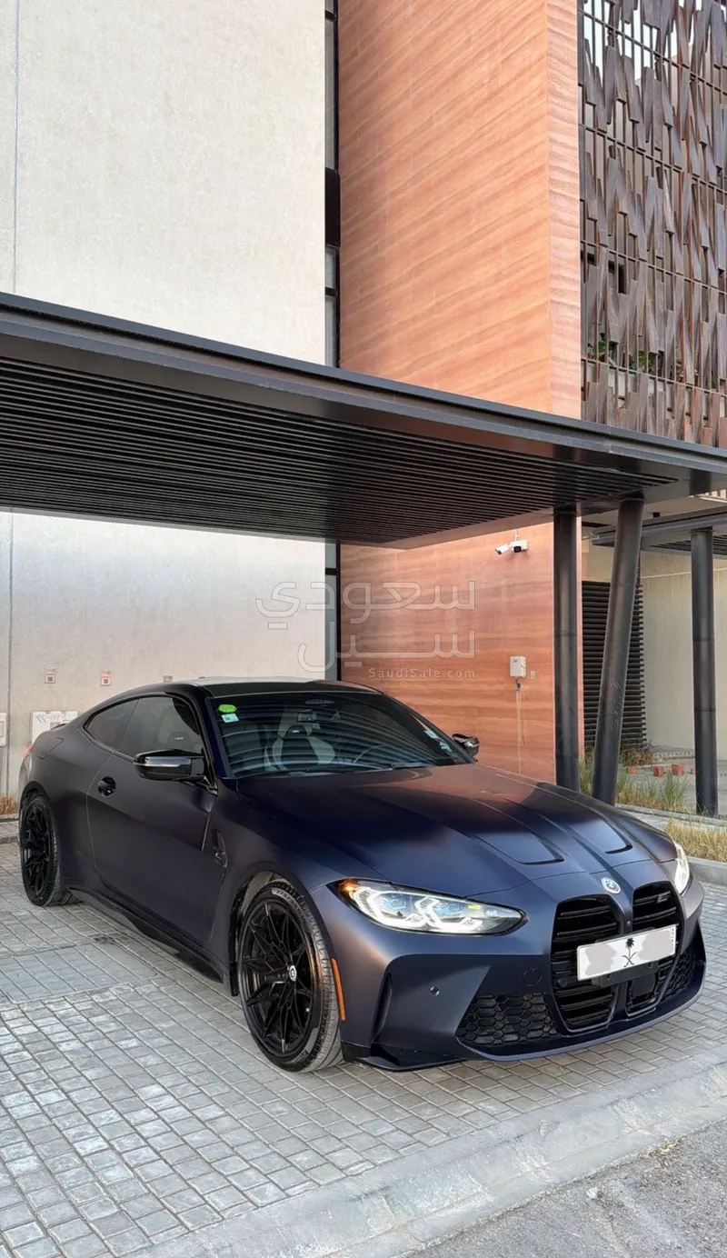 2021 بي ام دبليو الفئة ام إم 4