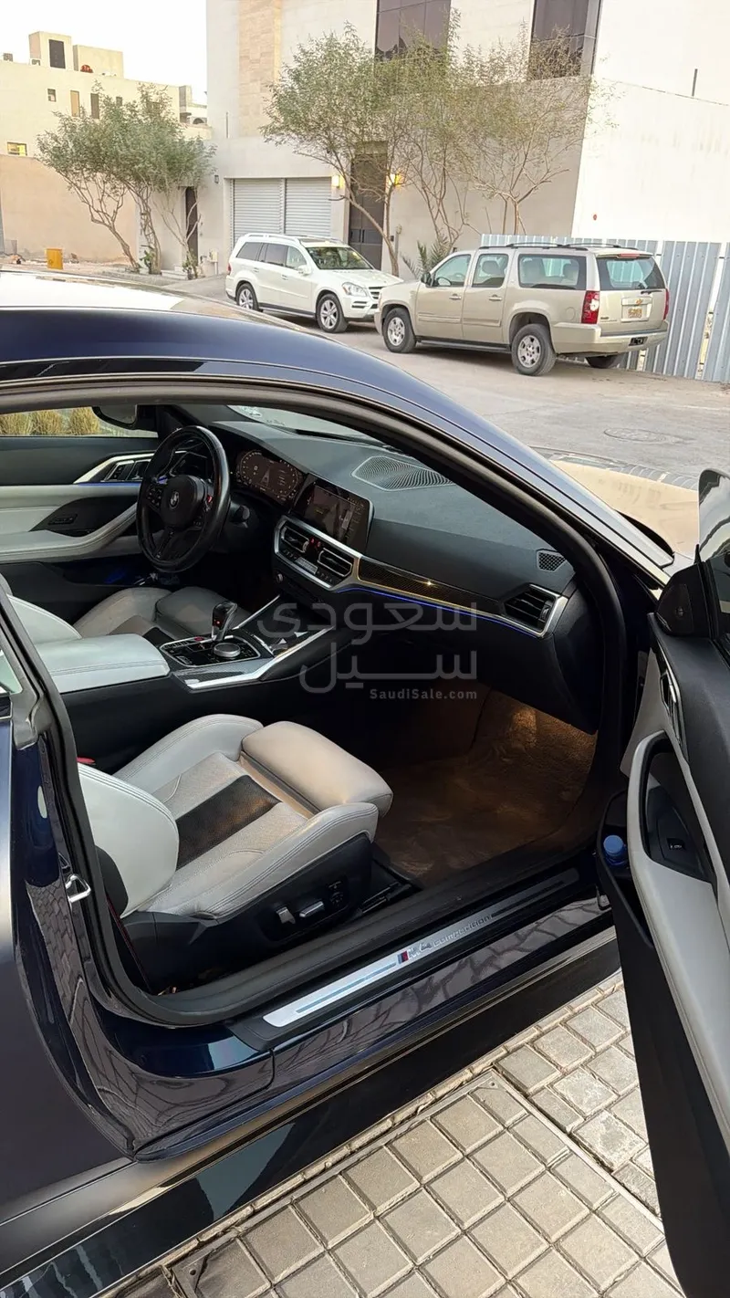 2021 بي ام دبليو الفئة ام إم 4