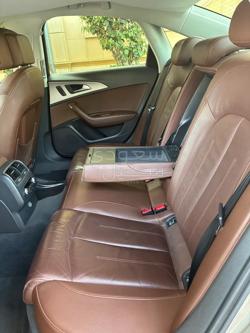 2016 اودي اي 6 35 تي اف اس اي