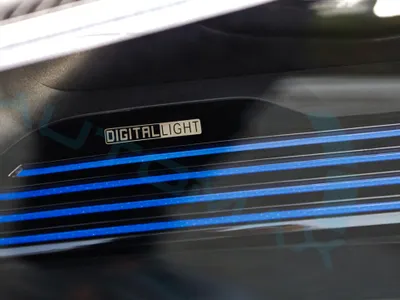 2026 مرسيدس - بنز سي إل إي 200