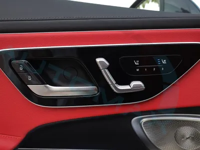 2026 مرسيدس - بنز سي إل إي 200