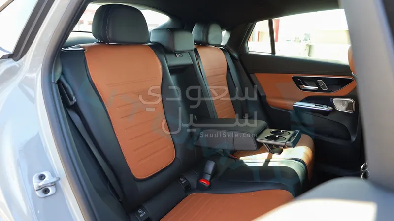 2026 مرسيدس - بنز جي إل سي 200