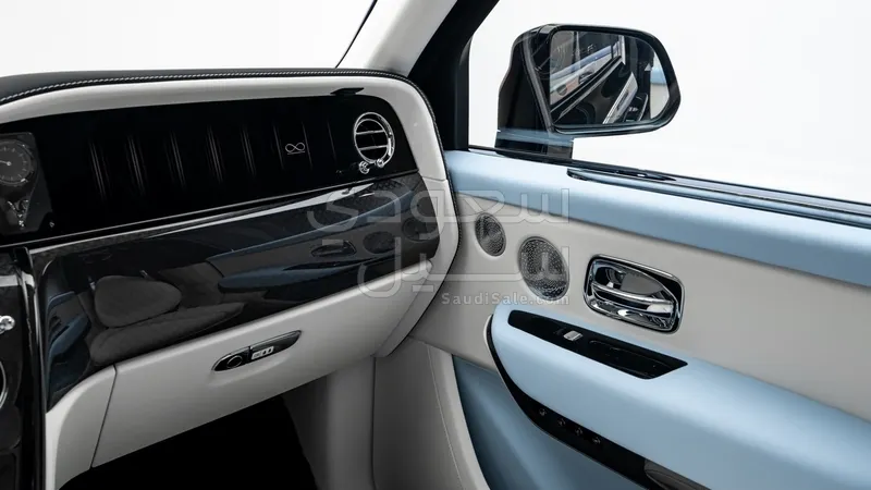 2026 رولز رويس كولينان بلاك بادج