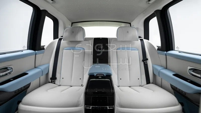 2026 رولز رويس كولينان بلاك بادج