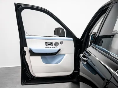 2026 رولز رويس كولينان بلاك بادج