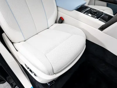 2026 رولز رويس كولينان بلاك بادج