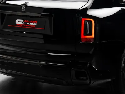 2026 رولز رويس كولينان بلاك بادج