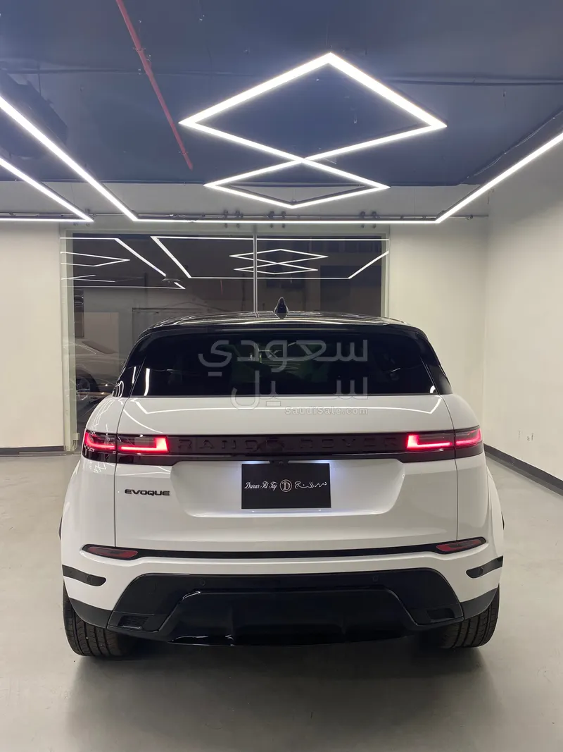 2025 لاند روفر رينج روفر ايفوك داينمك