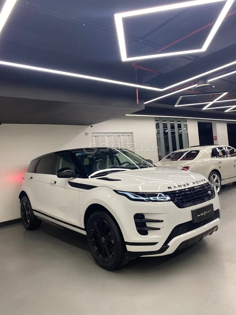 2025 لاند روفر رينج روفر ايفوك داينمك