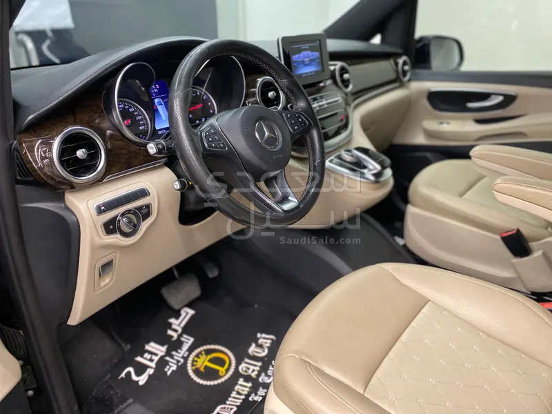 2019 مرسيدس - بنز في 250