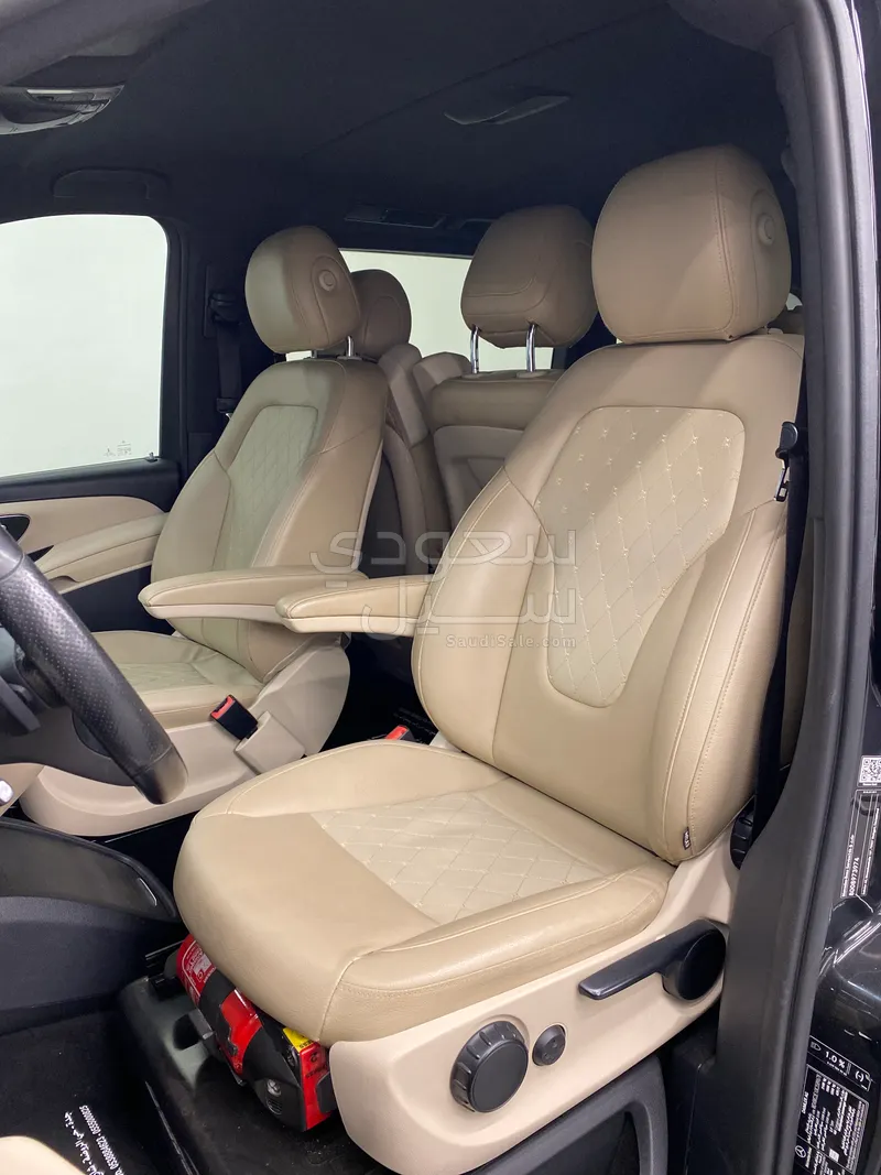 2019 مرسيدس - بنز في 250