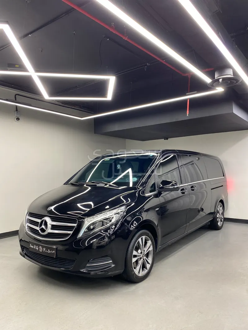 2019 مرسيدس - بنز في 250