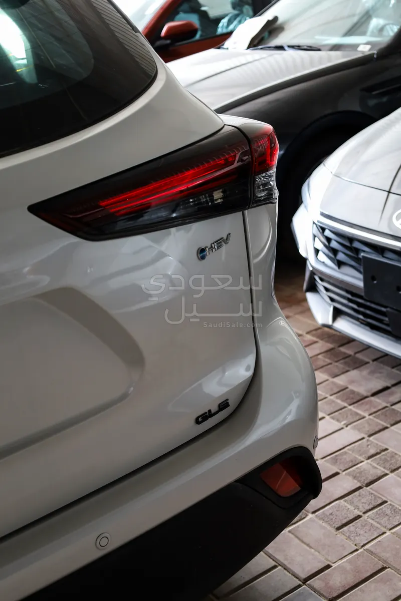 2025 تويوتا هايلاندر