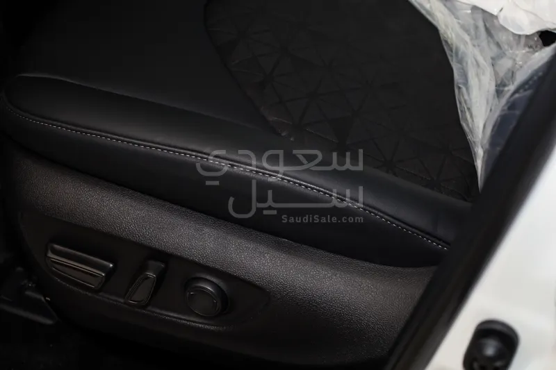 2025 تويوتا هايلاندر