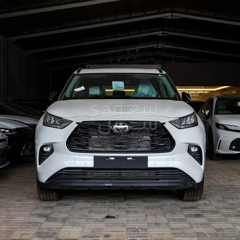 2025 تويوتا هايلاندر