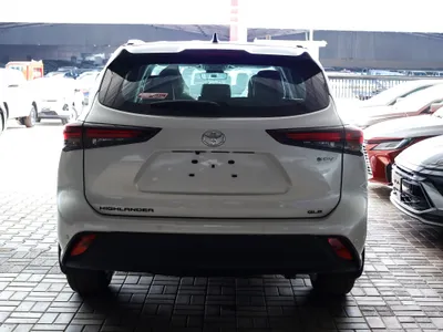 2025 تويوتا هايلاندر