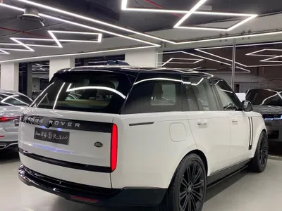 2023 لاند روفر رينج روفر اتش اس اي