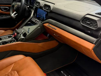 2022 لمبرجيني اوروس