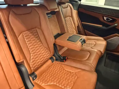 2022 لمبرجيني اوروس