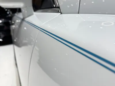 2023 رولز رويس كولينان سلفر بادج