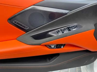 2025 شفروليه كورفيت سي 8