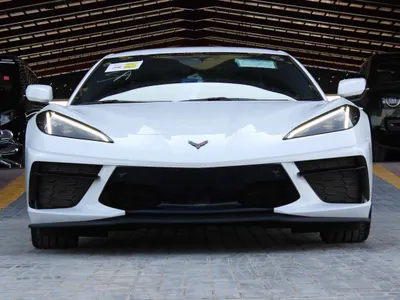 2025 شفروليه كورفيت سي 8