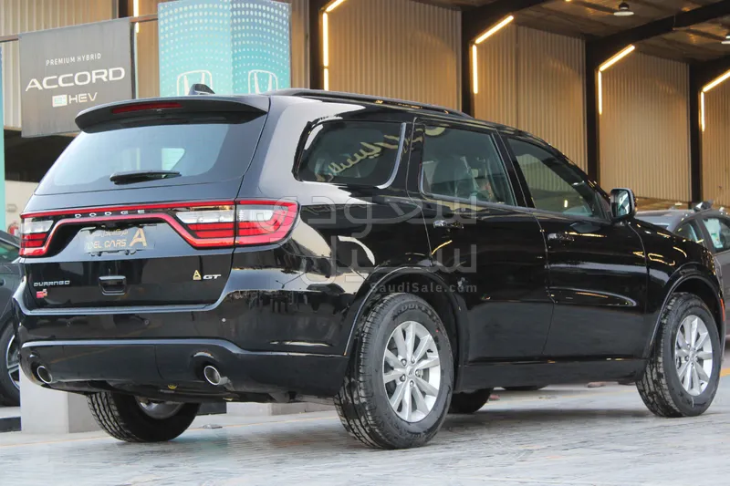 2025 دودج دورانغو جي تي