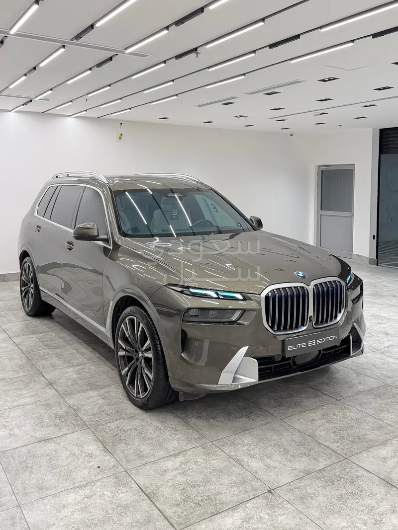 2023 بي ام دبليو الفئة اكس 7