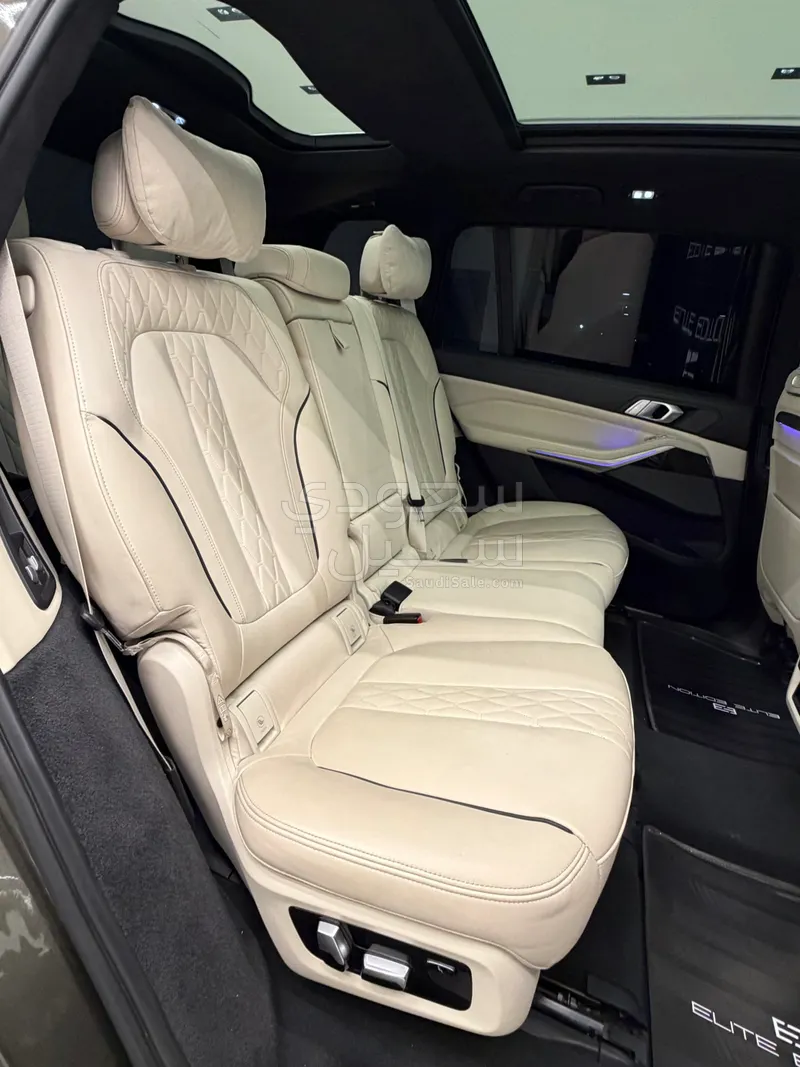 2023 بي ام دبليو الفئة اكس 7