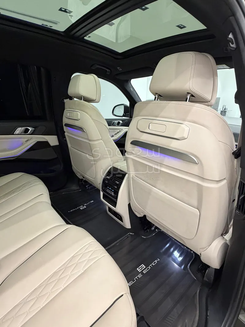 2023 بي ام دبليو الفئة اكس 7