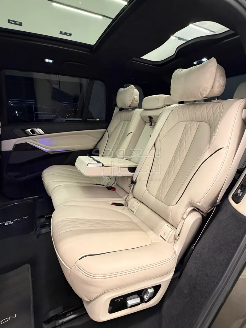 2023 بي ام دبليو الفئة اكس 7