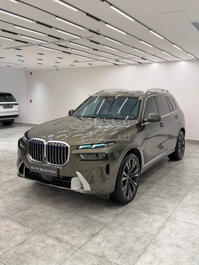 2023 بي ام دبليو الفئة اكس 7