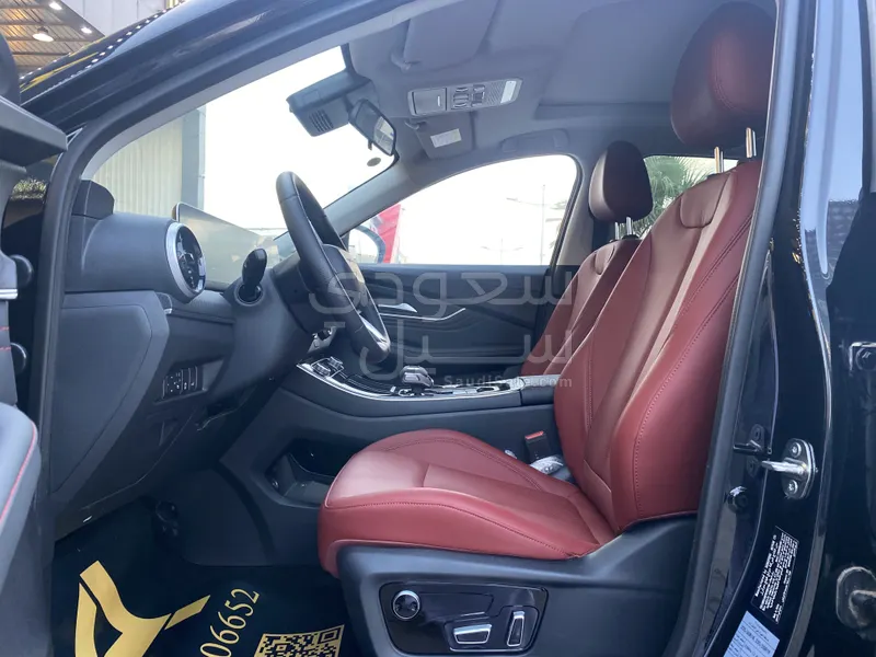 2023 فور ثينج تي 5 ايفو