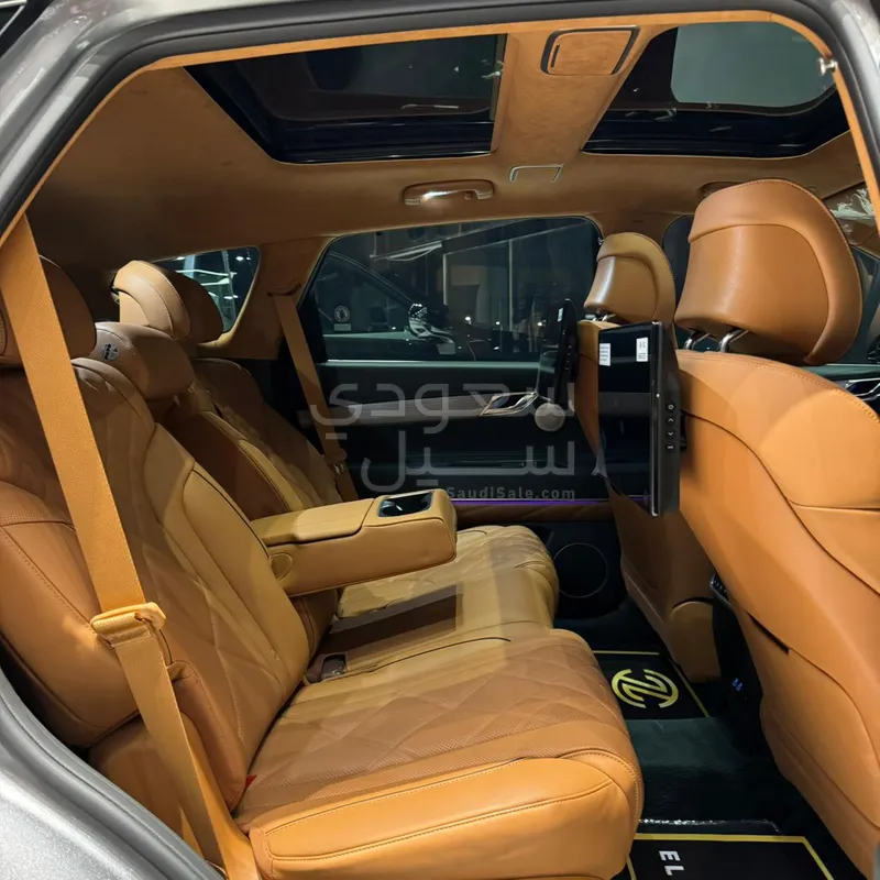 2025 جينيسيس جي في 80