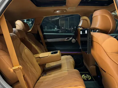 2025 جينيسيس جي في 80